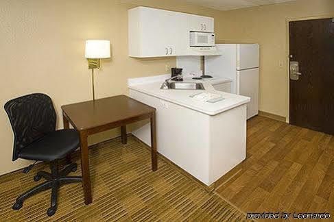 Extended America - Chicago - 2*
